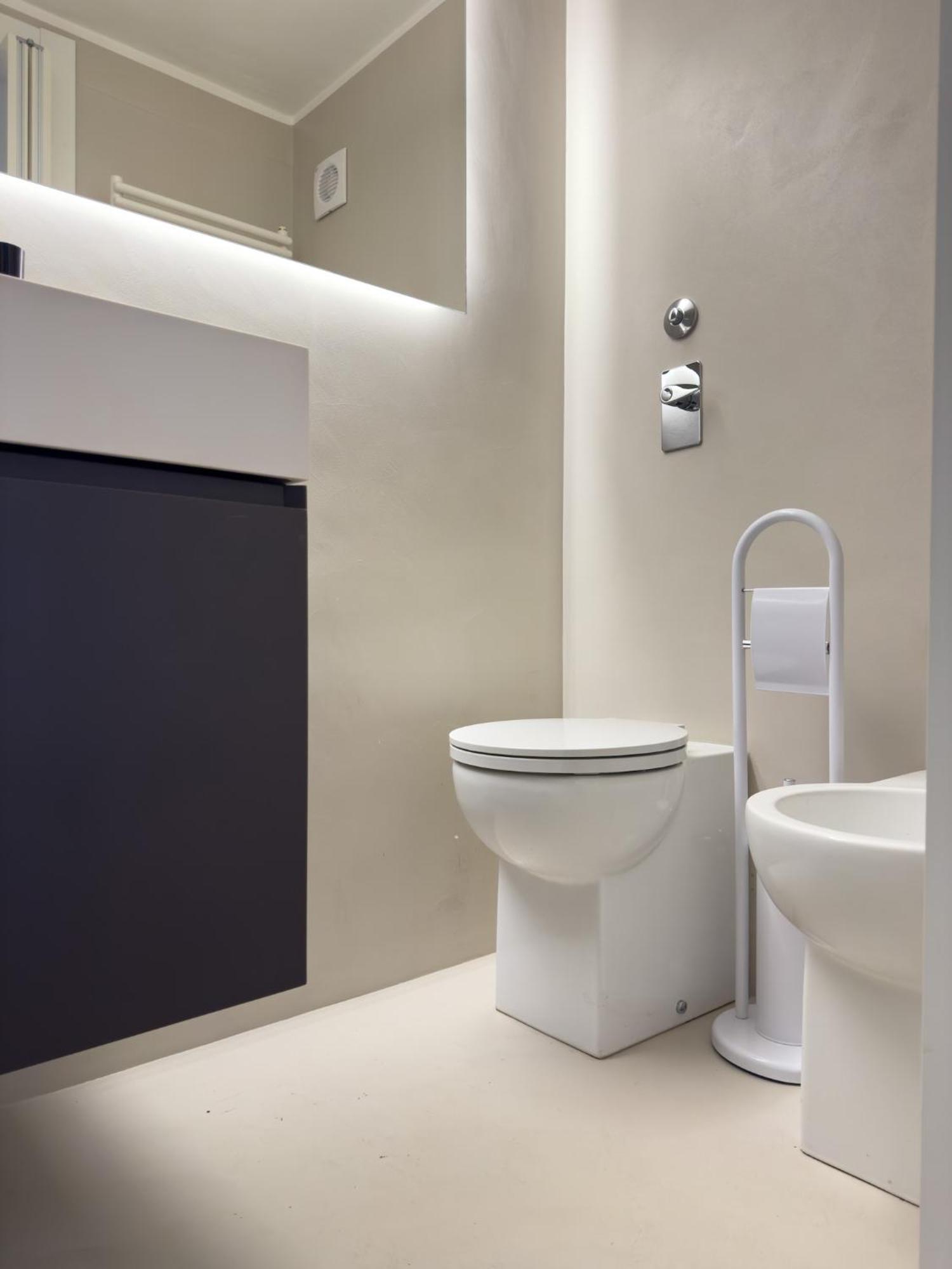 The Boutique - In The Heart Of Via Paolo Sarpi * Milan